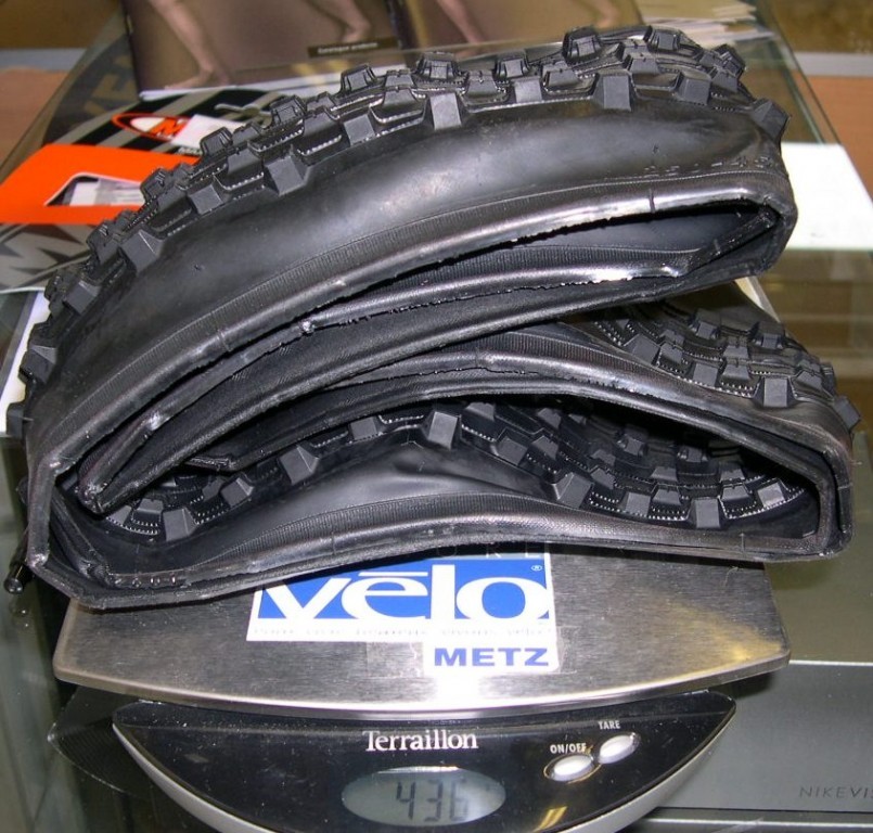 Maxxis Medusa 2007 : 436gr